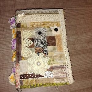 Handmade junk journal | vintage themed with Tim Holtz and vintage ephemera